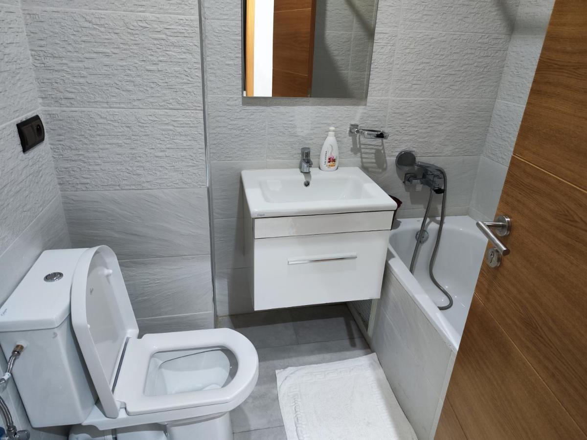 Les Belles Appartements Family Only Tanger Exterior foto